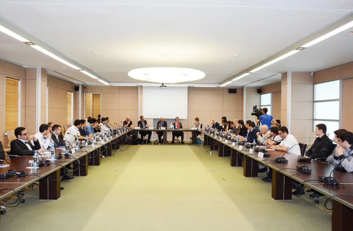 Bakıda gömrükçülərə və AZAL-ın əməkdaşlarına seminar keçirilir