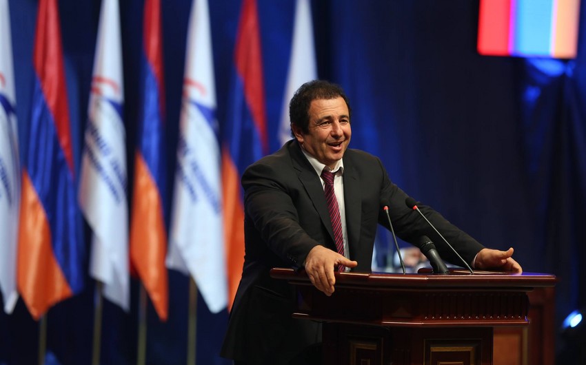 Erməni deputatlar: “Ermənistanda vəziyyət daha da ağırlaşacaq