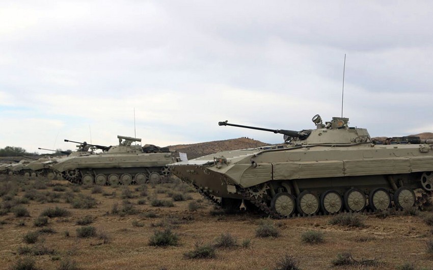 Azerbaijani Army holds live-fire stage during large-scale exercises