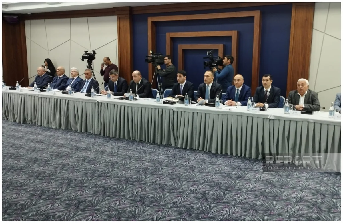 “İşğaldan azad olunmuş ərazilərin investisiya cəlbediciliyi” mövzusunda elmi-praktik konfrans keçirilib