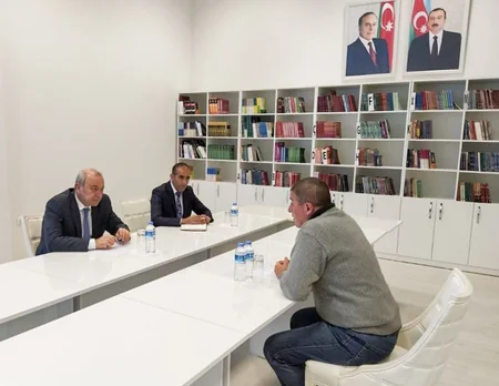 Energetika nazirinin müavinləri Mingəçevir və Bərdə şəhərlərində vətəndaşları qəbul edib