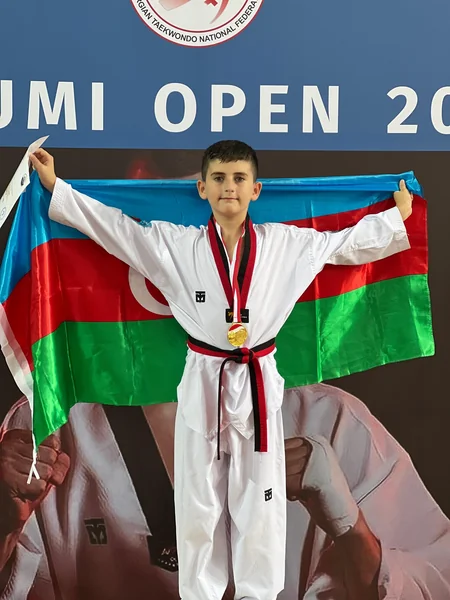 Azərbaycan taekvondoçuları Gürcüstanda 12 medal qazanıblar