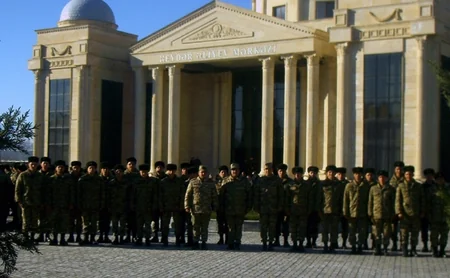 Silahlı Qüvvələrdə ümummilli lider Heydər Əliyevin xatirəsi yad edilib
