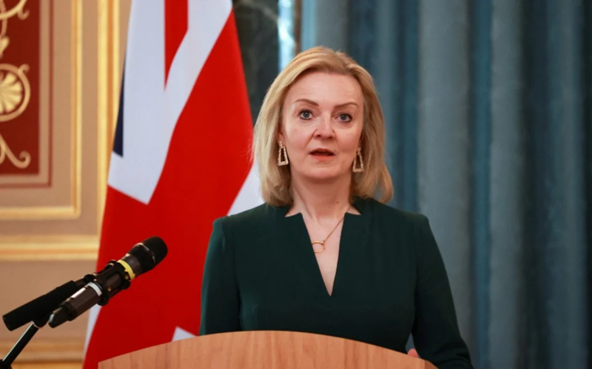 Truss says British support for Ukraine will continue, Putin must lose