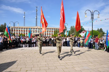 Beyləqanda faşizm üzərində qələbənin 72-ci ildönümü ilə əlaqədar hərbi şöhrət bayramı keçirilib
