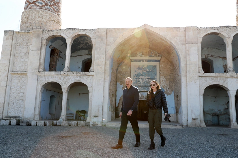 Ilham Aliyev, Mehriban Aliyeva view restoration work at Aghdam Mosque