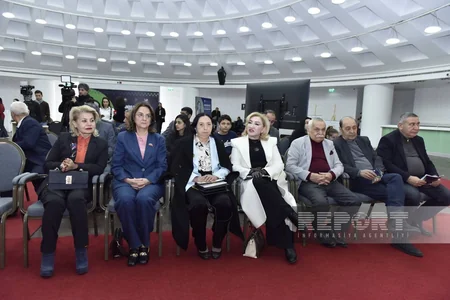 Qənirə Paşayevanın xatirəsinə həsr olunan beynəlxalq şahmat turnirinin açılışı olub
