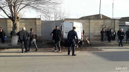 İmişlidə yük maşını divara çırpıldı, xəsarət alan var - FOTO - VİDEO - YENİLƏNİB