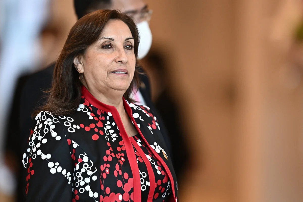 Peru Prezidenti istefa verməkdən imtina edib, erkən seçkilərə çağırıb