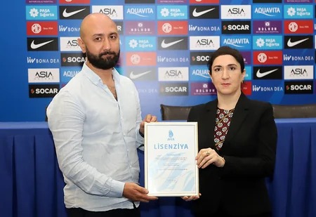 AFFA klublara lisenziyalar təqdim edib