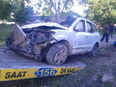 ​Oğuzda avtomobil aşıb, bir nəfər xəsarət alıb - FOTO