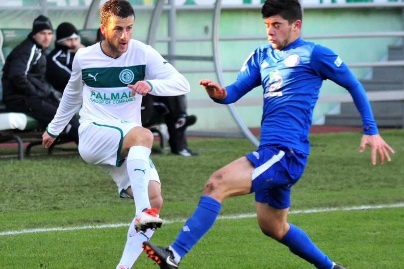 Xəzər Lənkəran keçmiş futbolçusunu geri qaytarıb