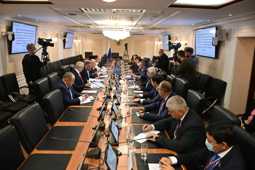 Международные наблюдатели провели встречу в верхней палате парламента РФ