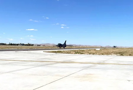 Azərbaycan hərbi pilotları TURAZ Şahini-2021 təlimlərində ətrafı tanıma uçuşları keçirib