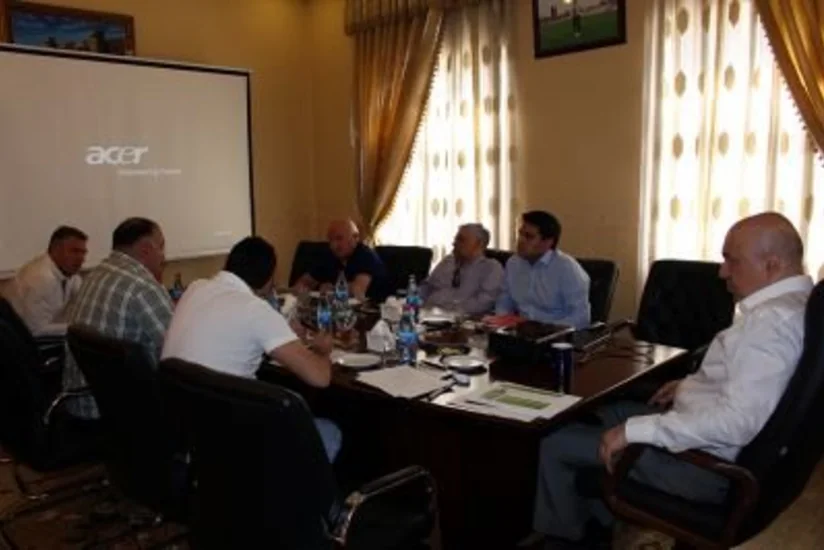 Neftçi Vəli Qasımovu baş məşqçi vəzifəsində saxladığını təsdiqləyib