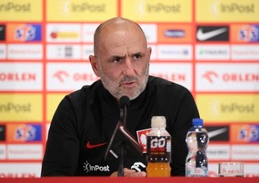 Polşa millisinin baş məşqçisi Levandovski ilə münaqişədən sonra postunu tərk edib