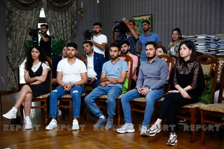 Gürcüstanın azərbaycanlı icmasına kitablar təqdim edilib