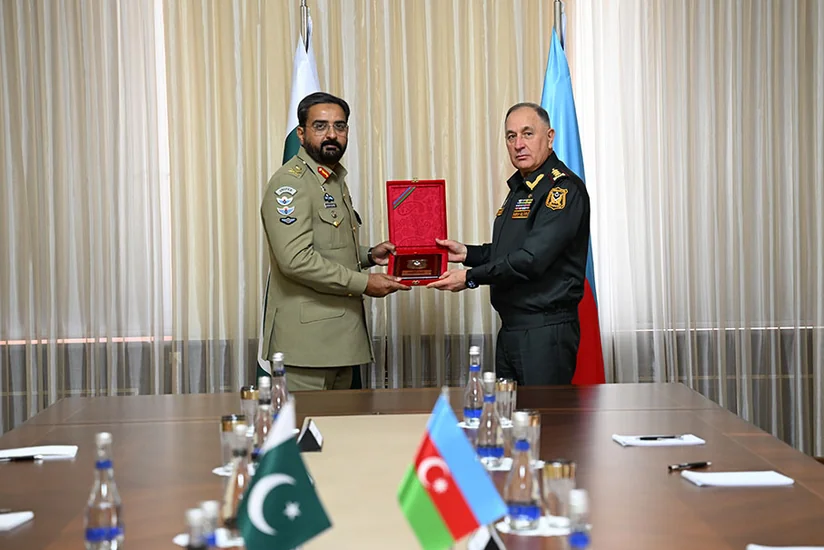 Azərbaycanla Pakistan arasında hərbi əməkdaşlıq məsələləri müzakirə olunub
