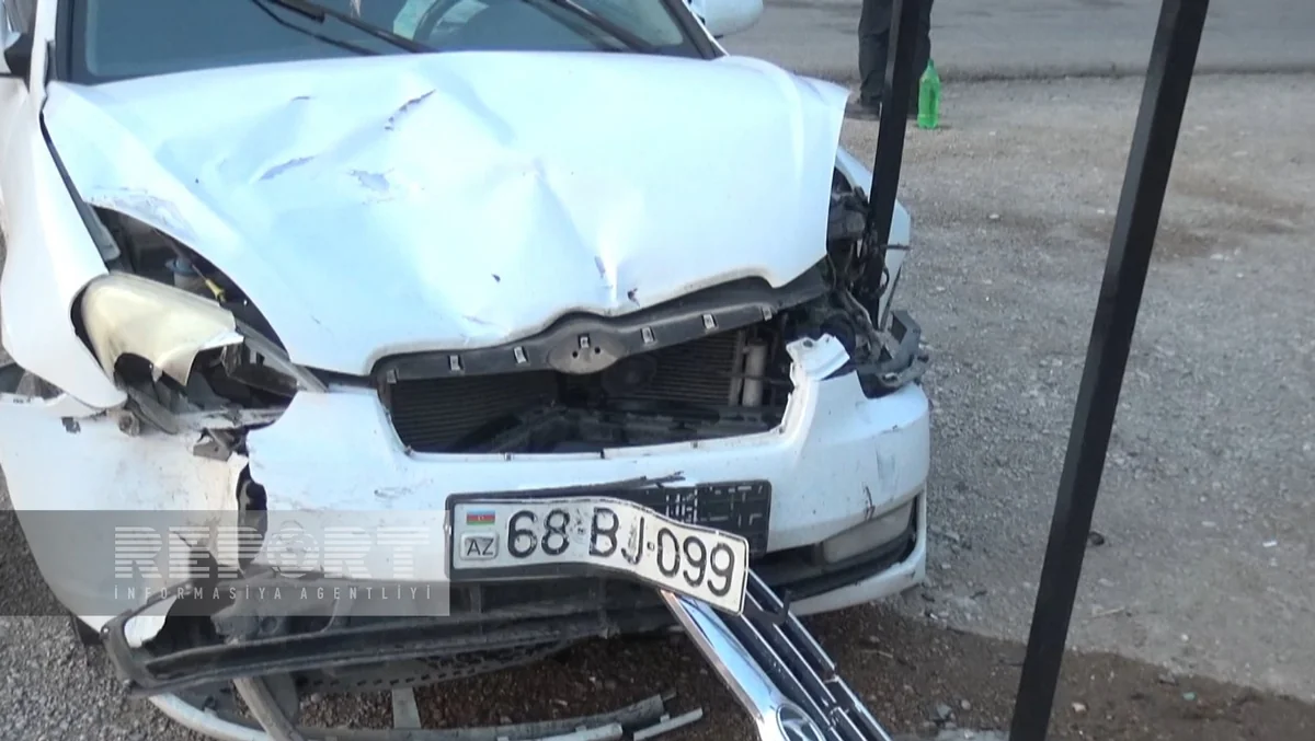 Naxçıvanda yol qəzası olub, qadın sürücü xəsarət alıb - VİDEO