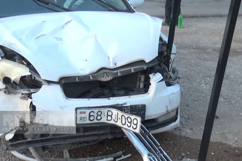 Naxçıvanda yol qəzası olub, qadın sürücü xəsarət alıb - VİDEO