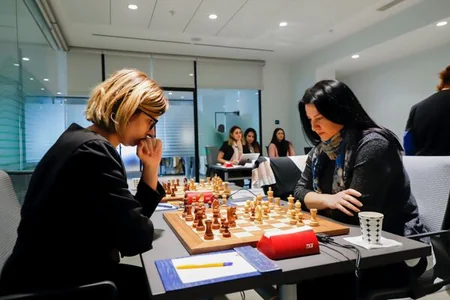 Qadın şahmatçılar arasında ölkə çempionatının ilk turu məhsuldar olub