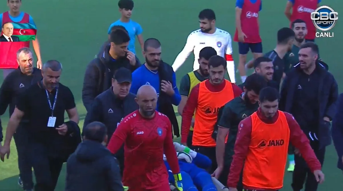 Qarabağın qapıçısı ciddi zədə alıb