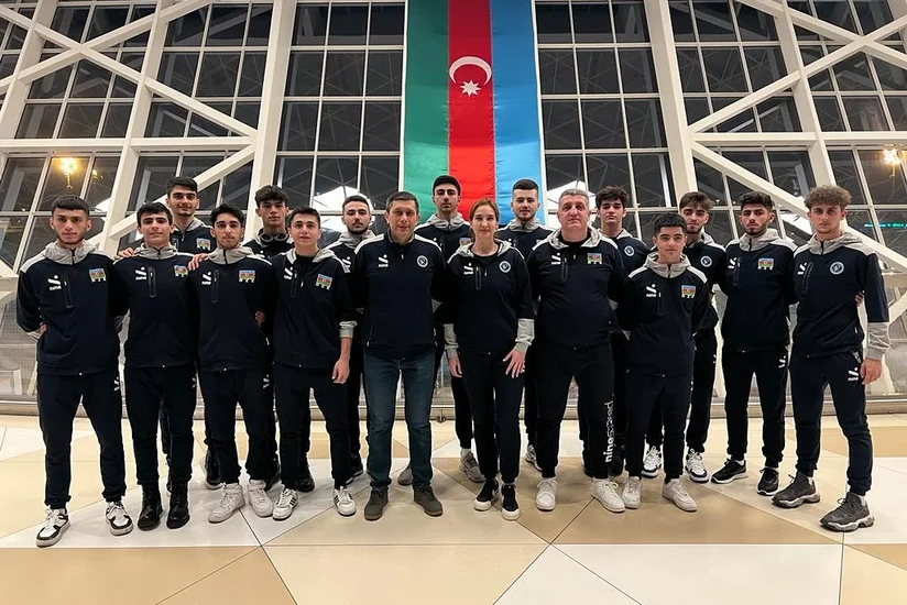 Oğlan voleybolçulardan ibarət Azərbaycan millisi Polşaya yollanıb