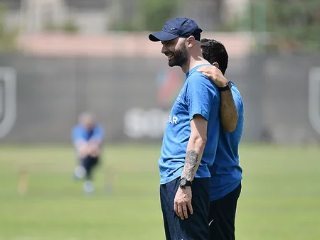 Azərbaycan millisi ilk məşqinə çıxıb