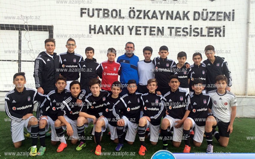 ​AZAL klubunun baş məşqçisi Beşiktaşın bazasında təlim keçir