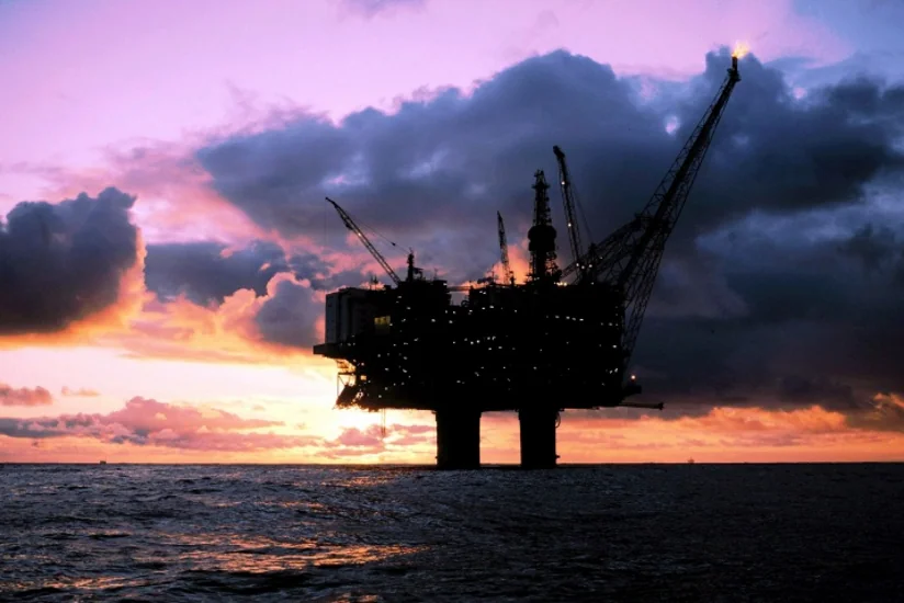 Нефть Brent подешевела до $50 за баррель, достигнув минимальной цены за 5,5 лет