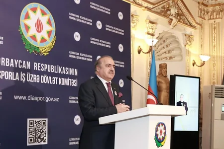 Dövlət Komitəsində Heydər Əliyevin 100 illik yubileyi qeyd olunub