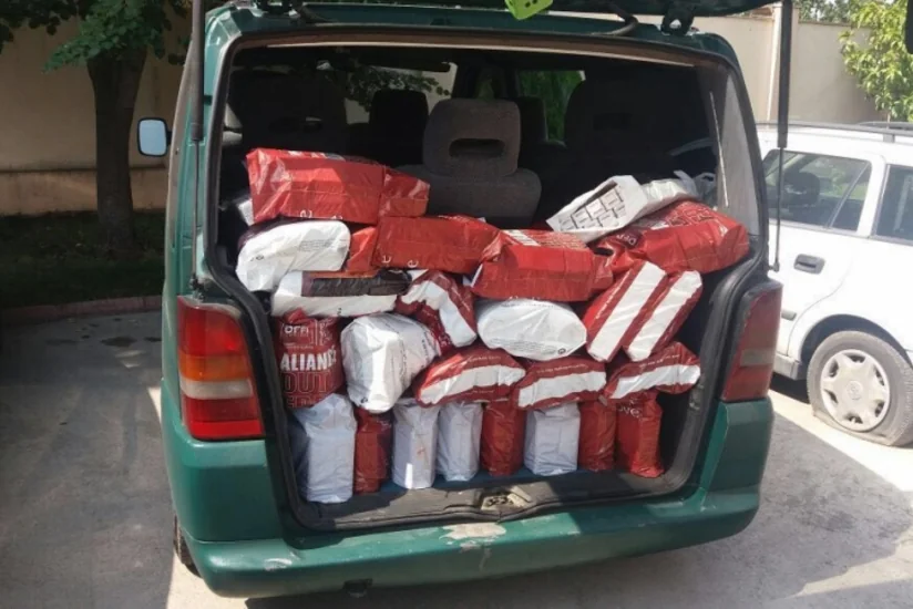 Gömrükçülər aksiz markası olmayan araq və siqaret aşkar edib