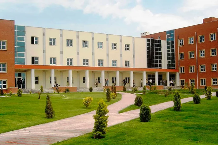 “Qafqaz” Universitetinin tələbə kontingentinin digər ali təhsil müəssisələrinə yerləşdirilməsinin təşkili üzrə işçi qrupu yaradılıb - SİYAHI