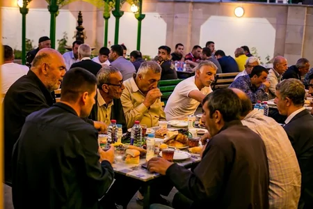 Nikoil Bank iftar süfrəsi təşkil edib