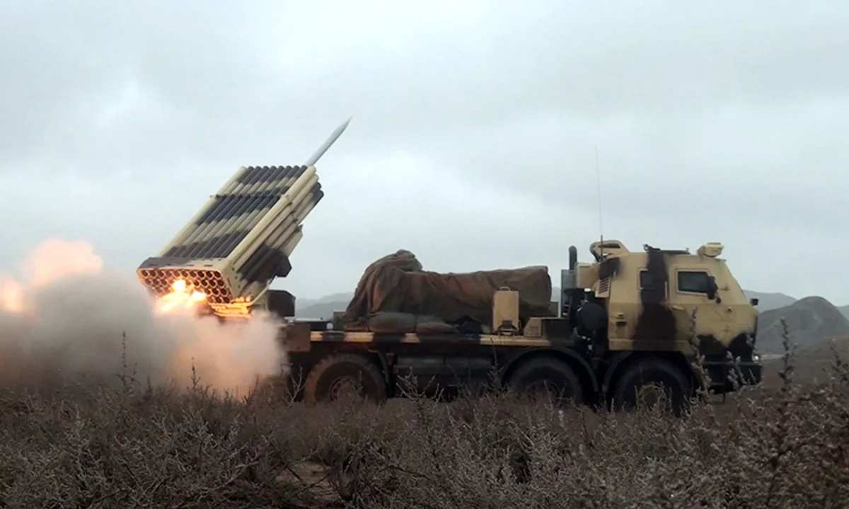 Rocket and artillery units fulfill firing tasks