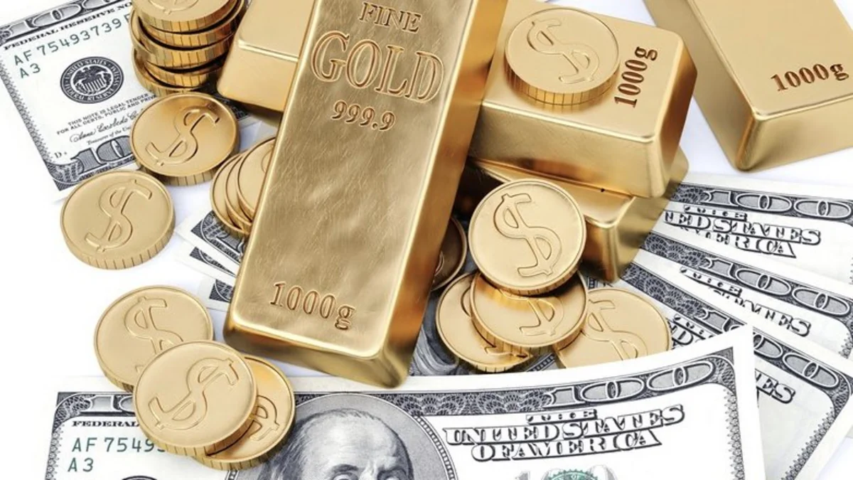 Gold prices fall almost 2%