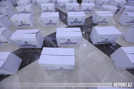 SOCAR Sumqayıtdakı aztəminatlı ailələrə və ahıl vətəndaşlara ərzaq yardımı edir - VİDEO