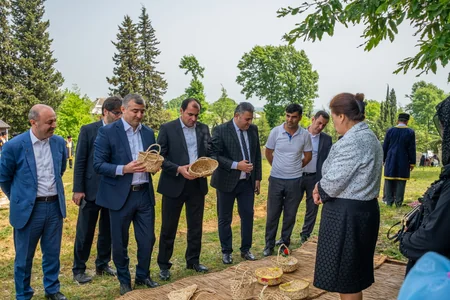 “Şəhərdən Kəndə” layihəsi çərçivəsində Lənkəran və Astarada fermerlərə dəstək göstərilib