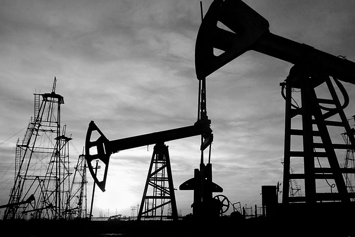 Стоимость нефти на мировом рынке продолжает расти