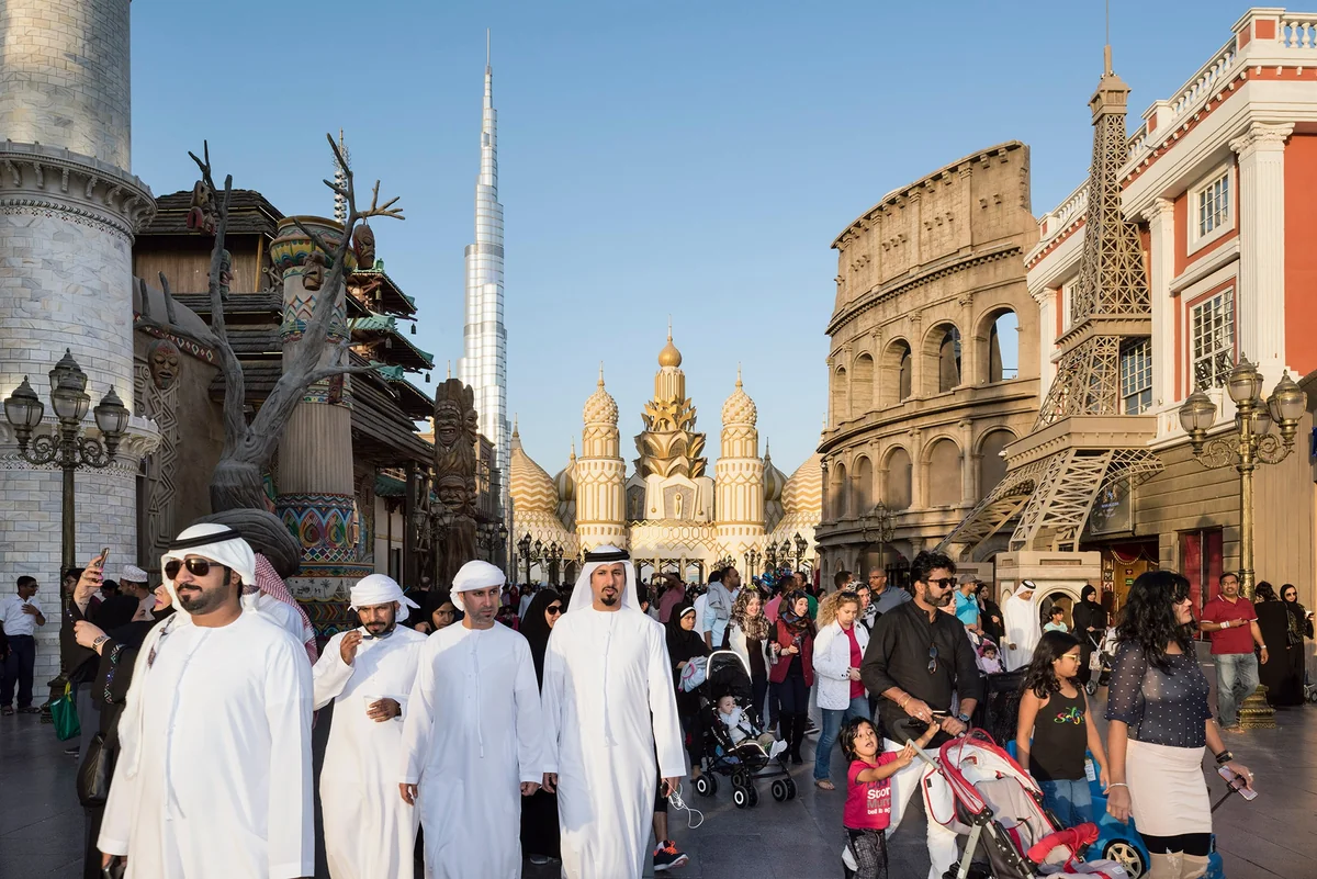 BƏƏ xarici turistlərin ölkəyə giriş qaydalarına dəyişiklik etdi