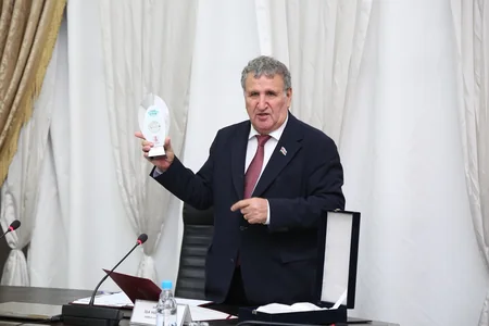 Akademik Arif Paşayevin 90 illik yubileyi qeyd olunacaq