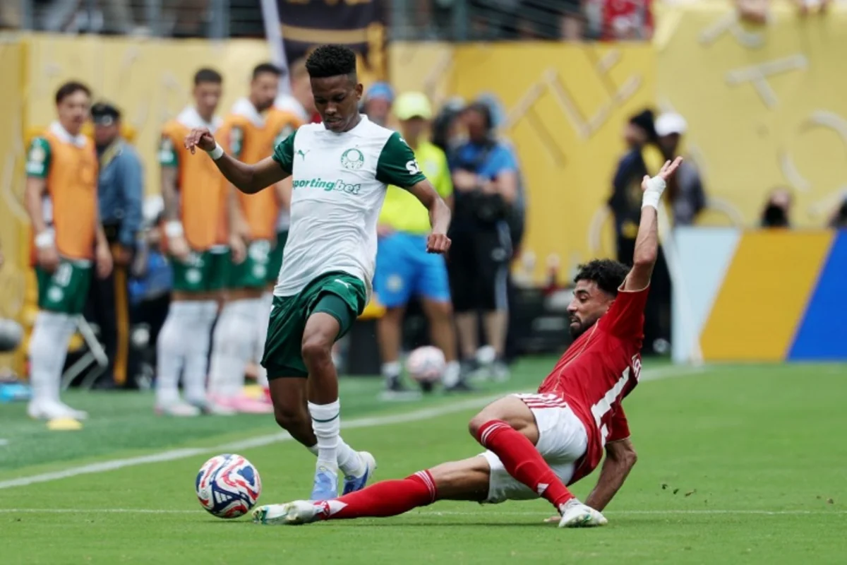 Палмейрас обыграл Аль-Ахли в матче клубного ЧМ