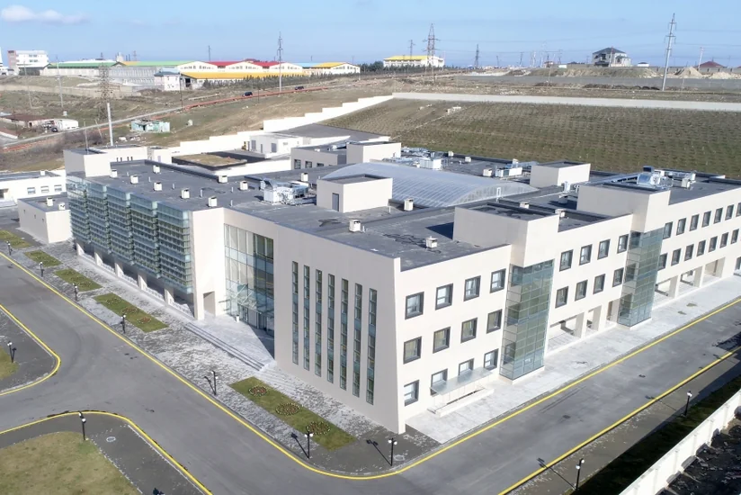 İlham Əliyev: Yəqin ki, gələn 1-2 il ərzində böyük xəstəxanaların tikintisinə son qoyulacaq