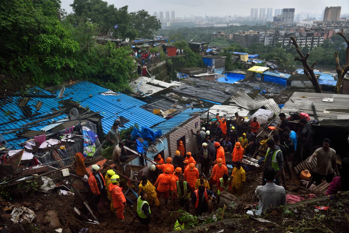 Hindistanda leysan yağışlar 129 nəfərin ölümünə səbəb oldu