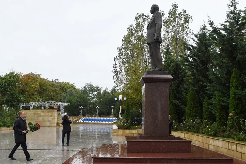 President Ilham Aliyev arrives in Shamakhi district for visit