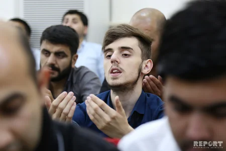 Bakıda Ramazan ayının ilk Qədr gecəsi qeyd olunub - FOTOREPORTAJ