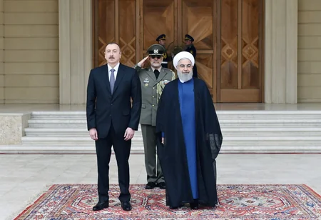 Azərbaycanda İran Prezidenti Həsən Ruhaninin rəsmi qarşılanma mərasimi olub