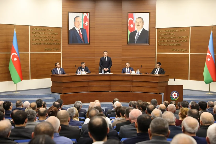 BŞİH: Qarlı havalara hazırlıq işləri görülür, xüsusi təyinatlı texnikalar hazır vəziyyətə gətirilib