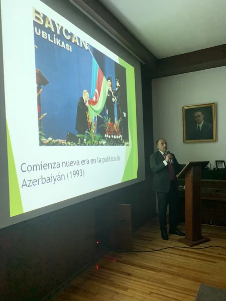 Meksika Milli Tarix və Coğrafiya Akademiyasında Azərbaycanın müstəqillik tarixi təqdim olunub  