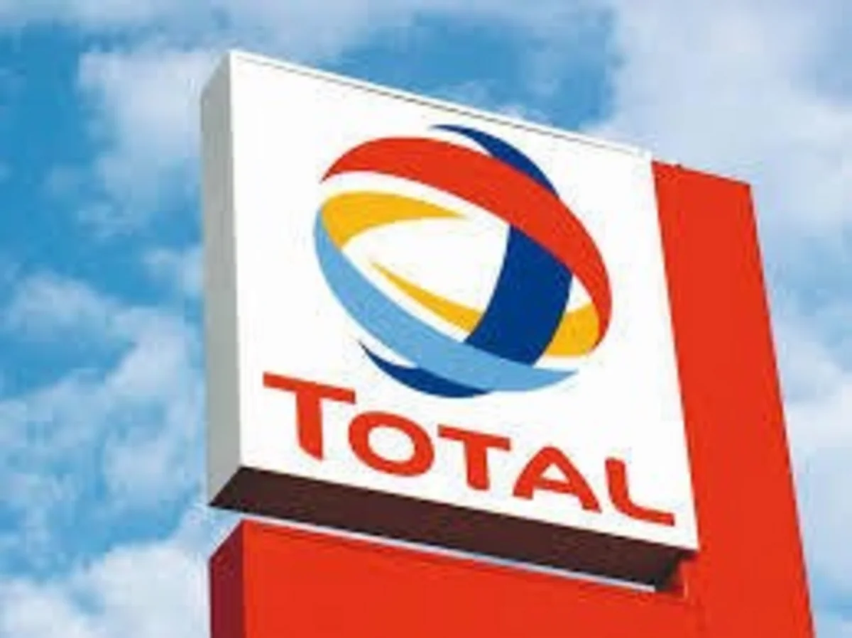 Суд в Париже оштрафовал Total на 500 тыс. евро